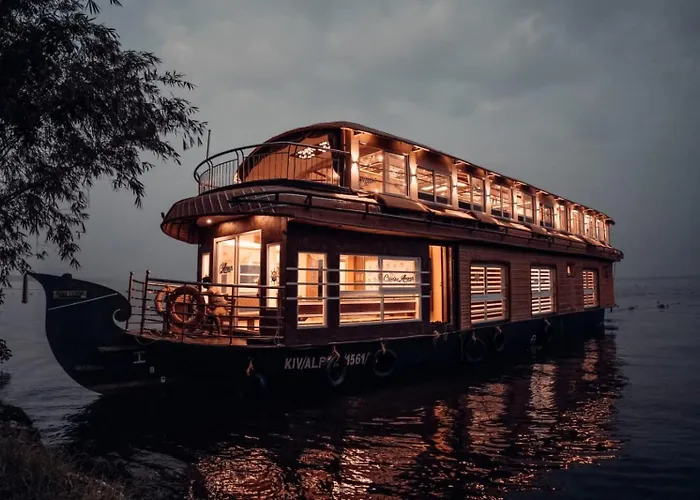 Victoria Houseboats Hotel Alappuzha
