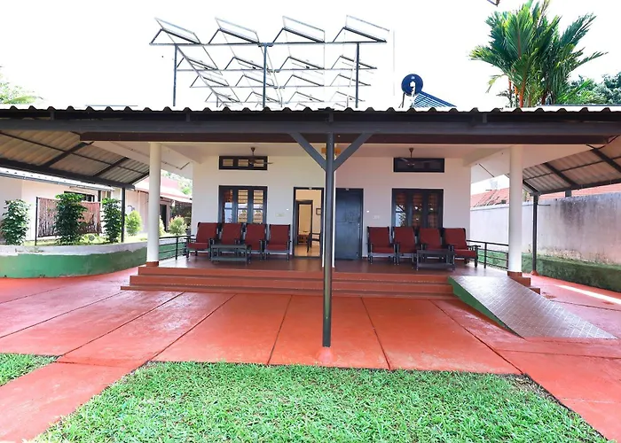 Illikkalam Lakeside Cottages Kumarakom Kerala