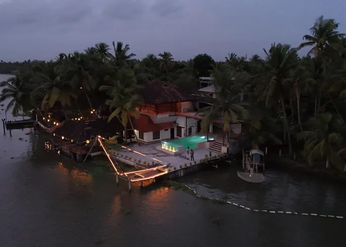 Serene Waters Kochi with Pool