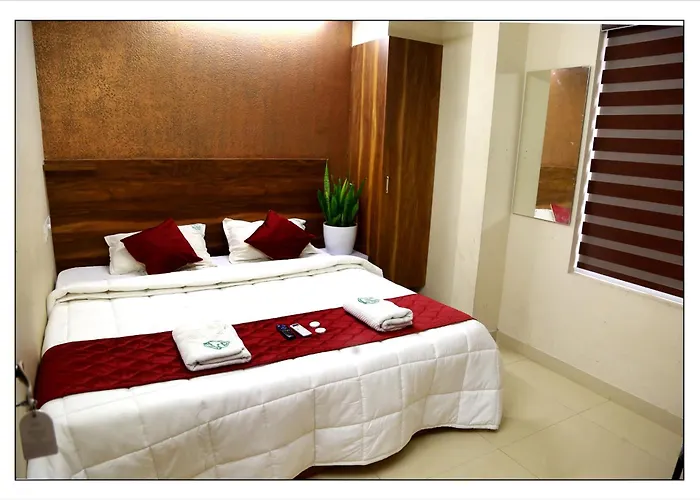 Aliyans Residency Hotel Kochi