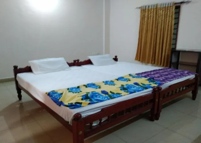 Spot On Sana Tourist Home Kollam
