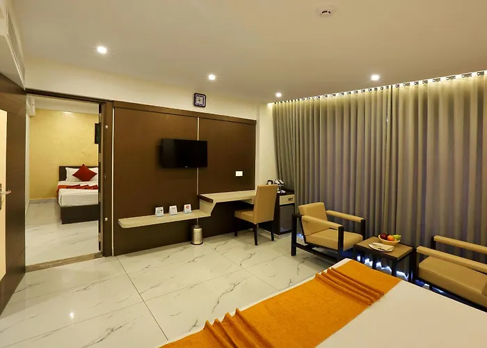 Renai Sreekrishna Hotel Guruvayur