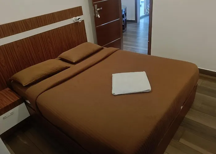 Thekkekara Tourist Home Vagamon - Rooms - Cottage - Apartment - Bunglow