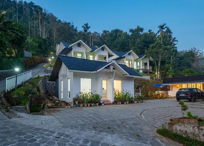 Munnar Majestic Resort With Pool