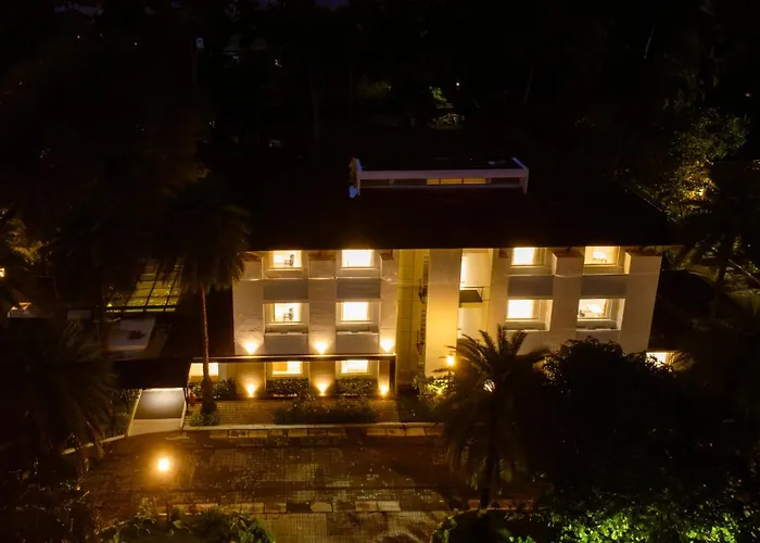 Hotel Riviera Garden Kochi