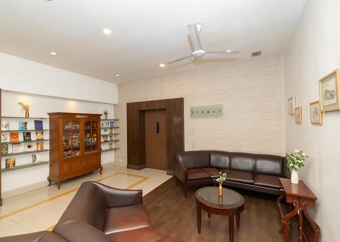 Hotel Luciya Palace Thrissur