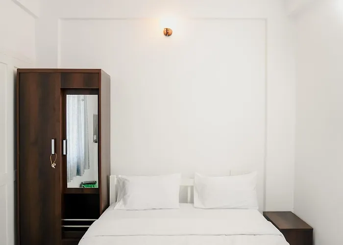 Wave Hotel Kochi
