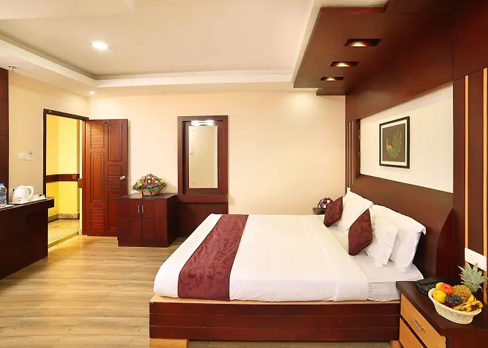 Elysium Garden Hotel Munnar