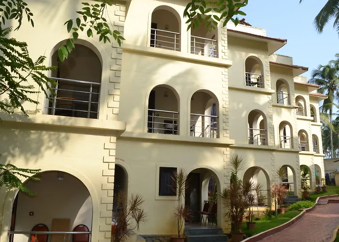 Country Spa Wellness Beach Resort Kovalam