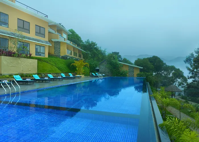 Poetree Thekkady Hotel