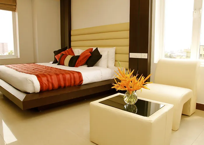 Hotel Imperial Regency Kochi