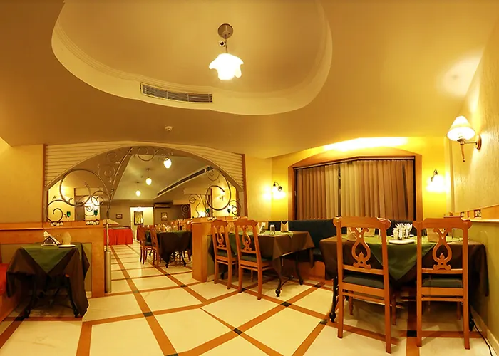 Royal Omars Hotel Kannur