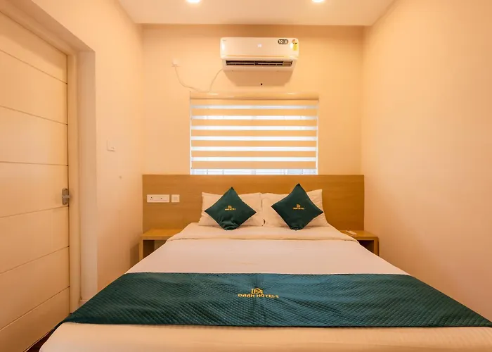Daan Ambalath Maple Leaves Hotel Guruvayur