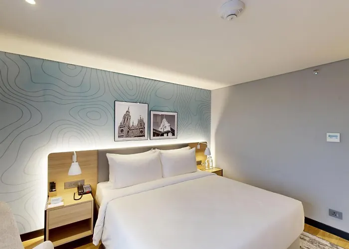 Park Inn & Suites By Radisson Thrissur East Fort