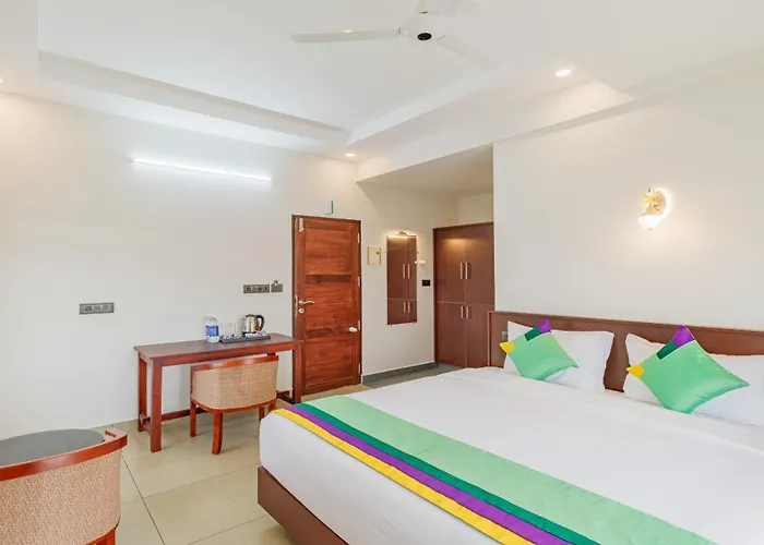 Treebo Amigos Residency Hotel Kochi