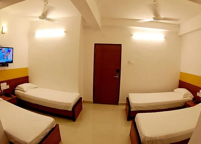 Roopmahal Hotel Thiruvananthapuram