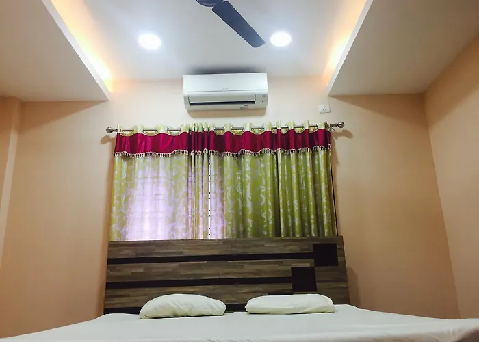 Mega Tourist Home Palarivattom Kochi