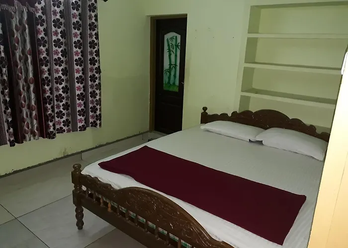 Alhind Residency Apartment Munnar