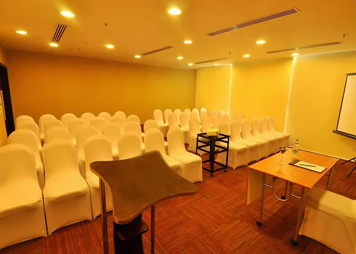 Keys Select By Lemon Tree Hotels, Kochi
