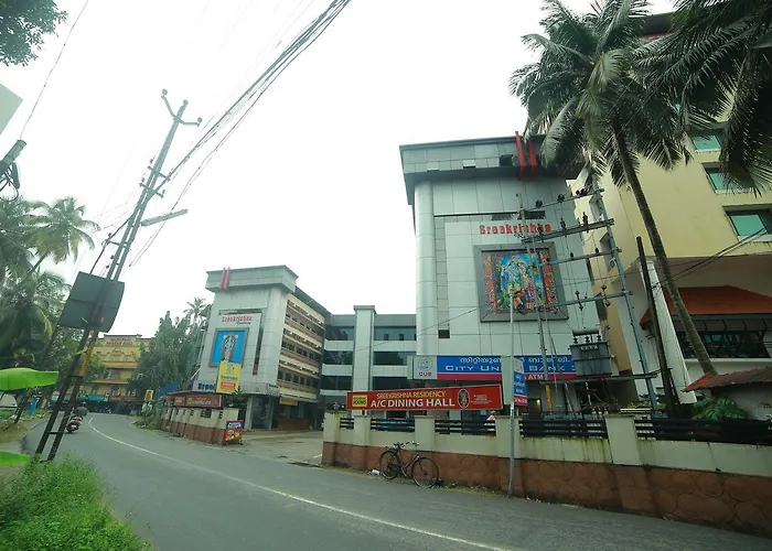 Sree Krishna Residency Hotel Guruvayur