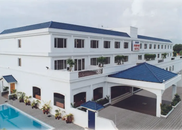 Abad Airport Hotel Nedumbassery