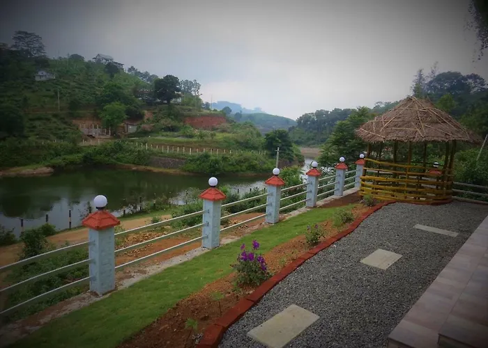 Pet friendly Honeybee Residency Vagamon Villa
