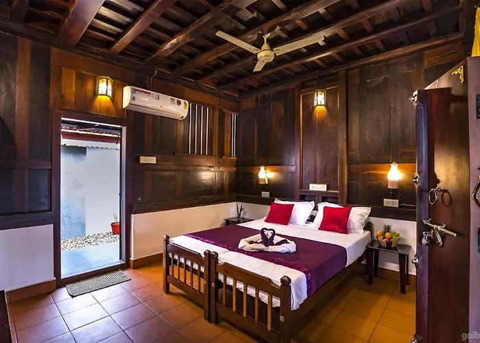 Aqua Palace Villa Alappuzha